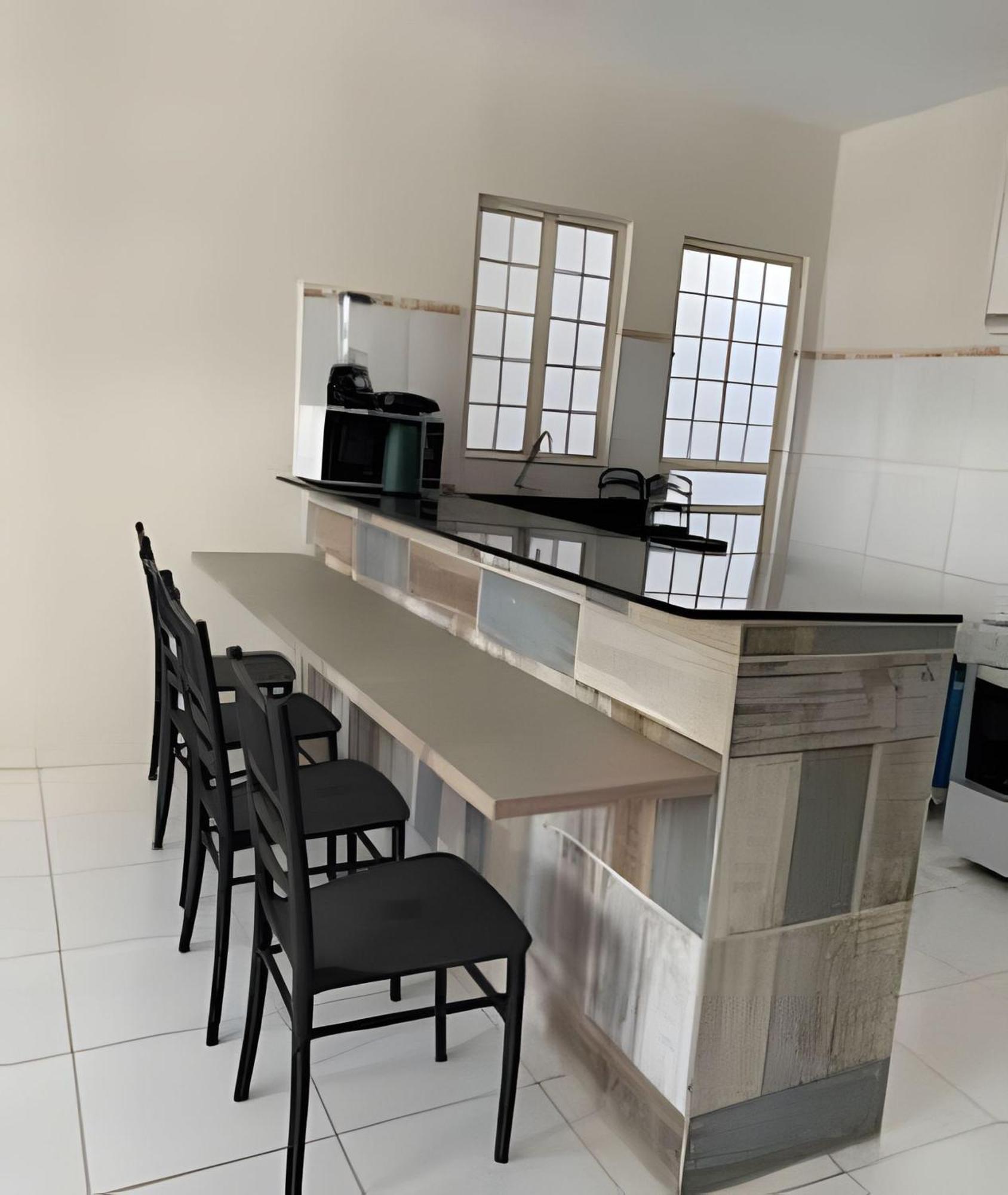 Ate 10 Pessoas, Prox. Ao Shopping, Ar Condicionado, Garagem A Apartment Petrolina